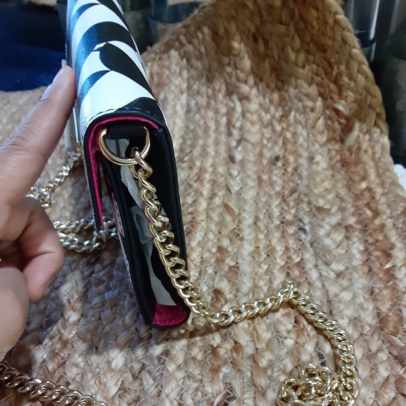 New Trina Turk crossbody handbag purse multicolor - Picture 7 of 9